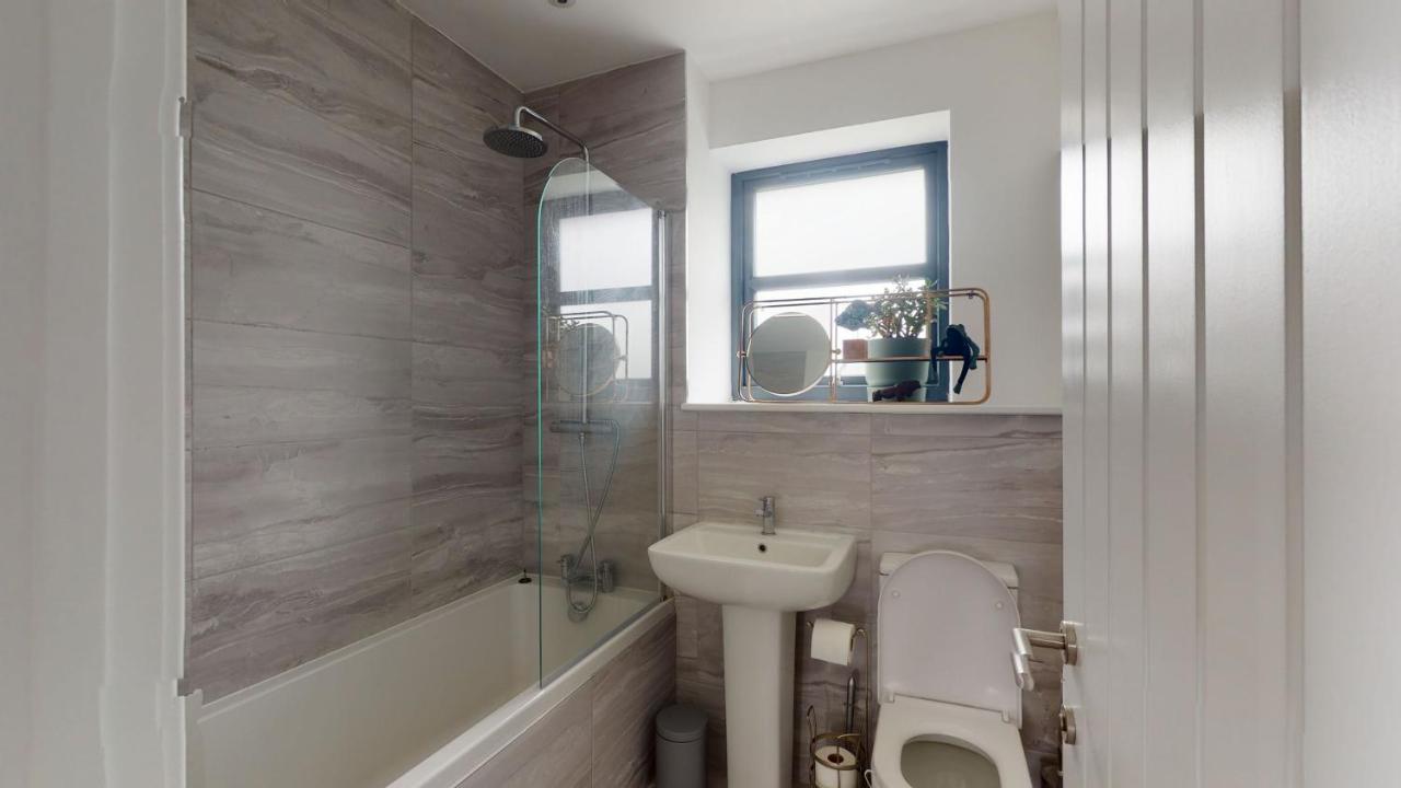 05 Queensway Gardens, Hayle Ngoại thất bức ảnh